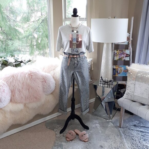 EUC Zara heather grey short sleeve t-shirt w/ sequins & painted accents, L - Picture 2 of 14